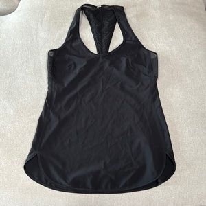 NWOT Lululemon tank